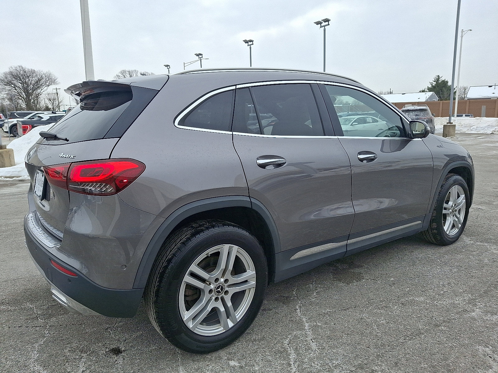Used 2022 Mercedes-Benz GLA 250 4MATIC image 4