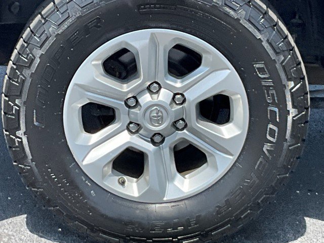 Used 2021 Toyota 4Runner SR5 image 9