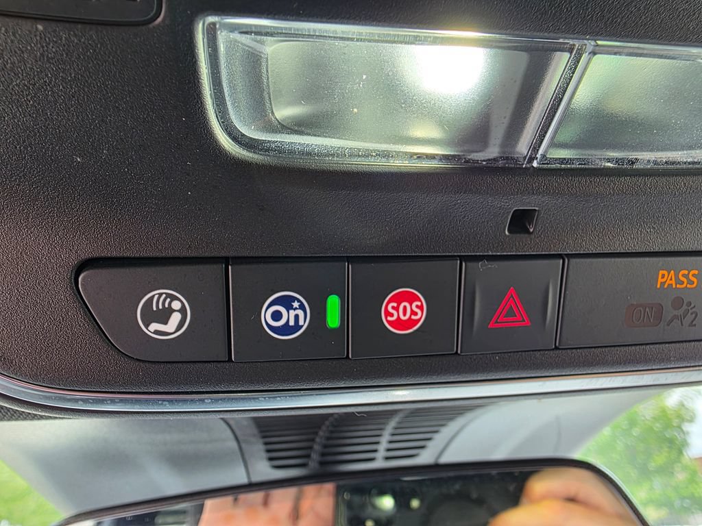 Certified 2025 Chevrolet Blazer EV RS AWD/4WD image 22