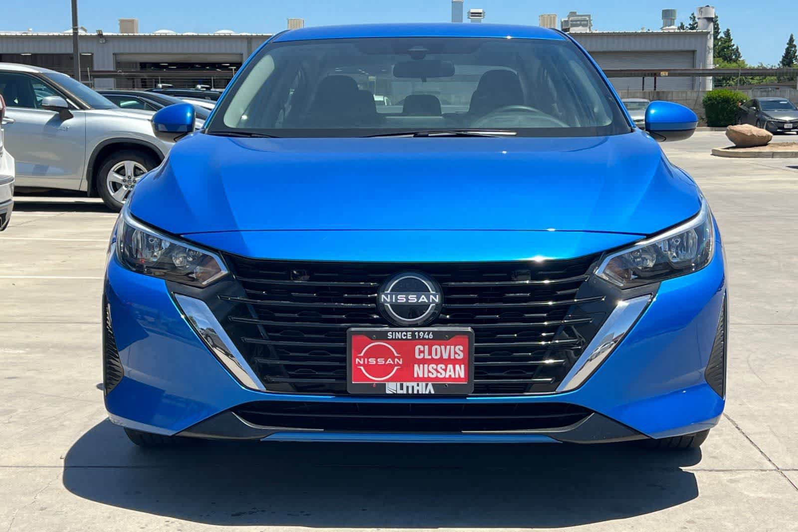 Used 2025 Nissan Sentra SV FWD image 10