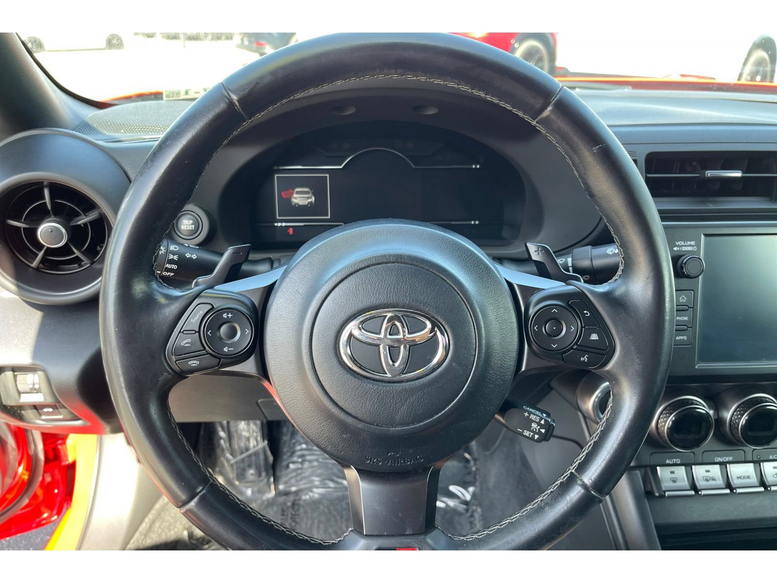 Used 2022 Toyota GR86 RWD image 33