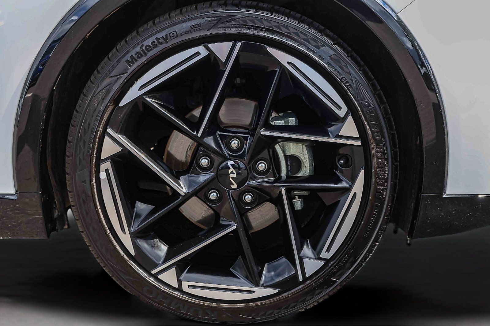 Certified 2025 Kia K4 GT-Line FWD image 29