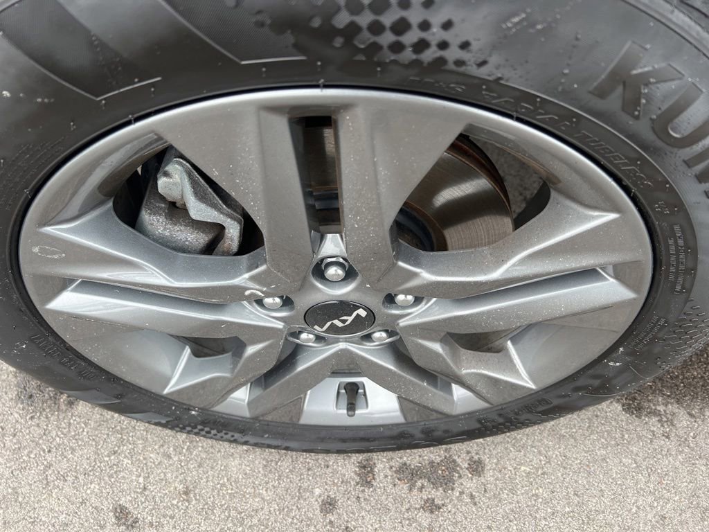 Certified 2022 Kia Seltos LX image 46