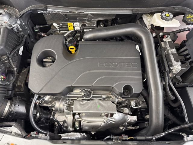 Used 2026 Chevrolet Equinox LT w/ Convenience Package II image 17