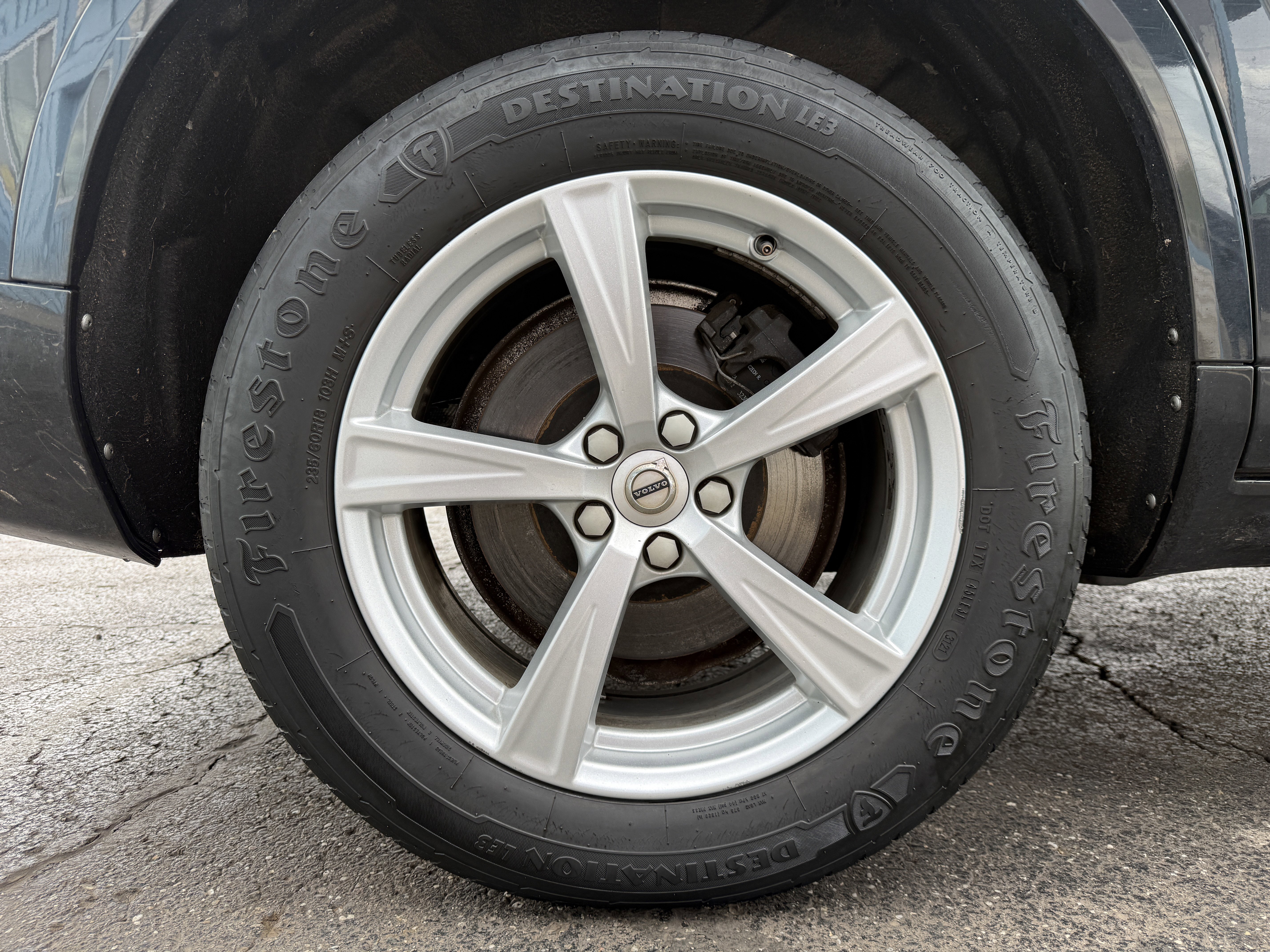 Used 2016 Volvo XC90 T5 Momentum image 37