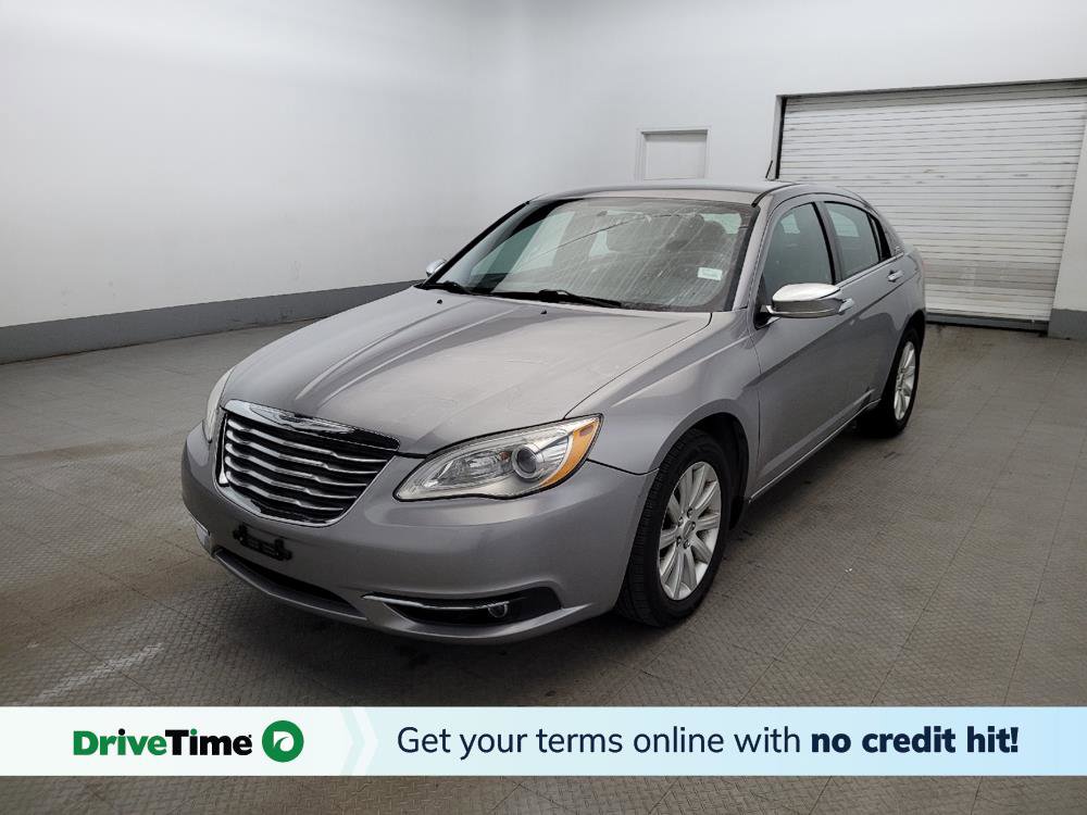 Used 2014 Chrysler 200 Limited image 1
