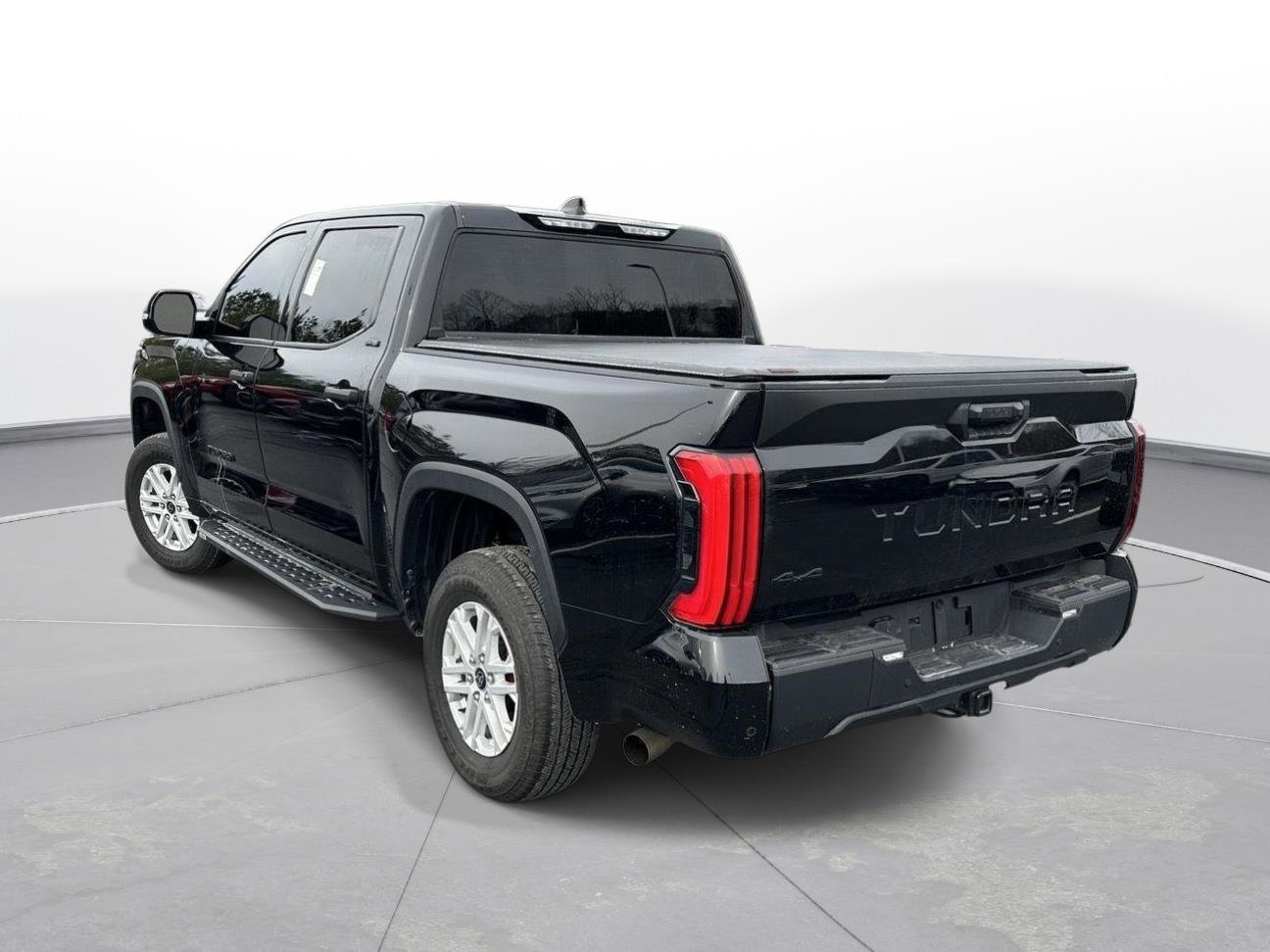 Used 2023 Toyota Tundra SR5 image 8