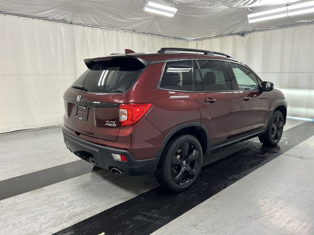 Used 2021 Honda Passport Elite image 2