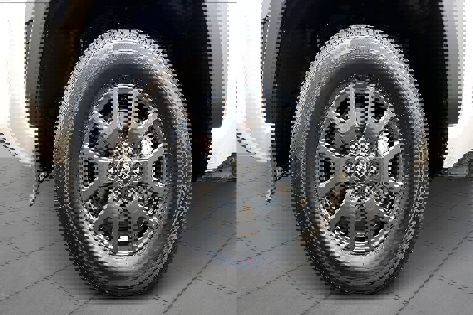 Certified 2025 Toyota 4Runner SR5 image 9