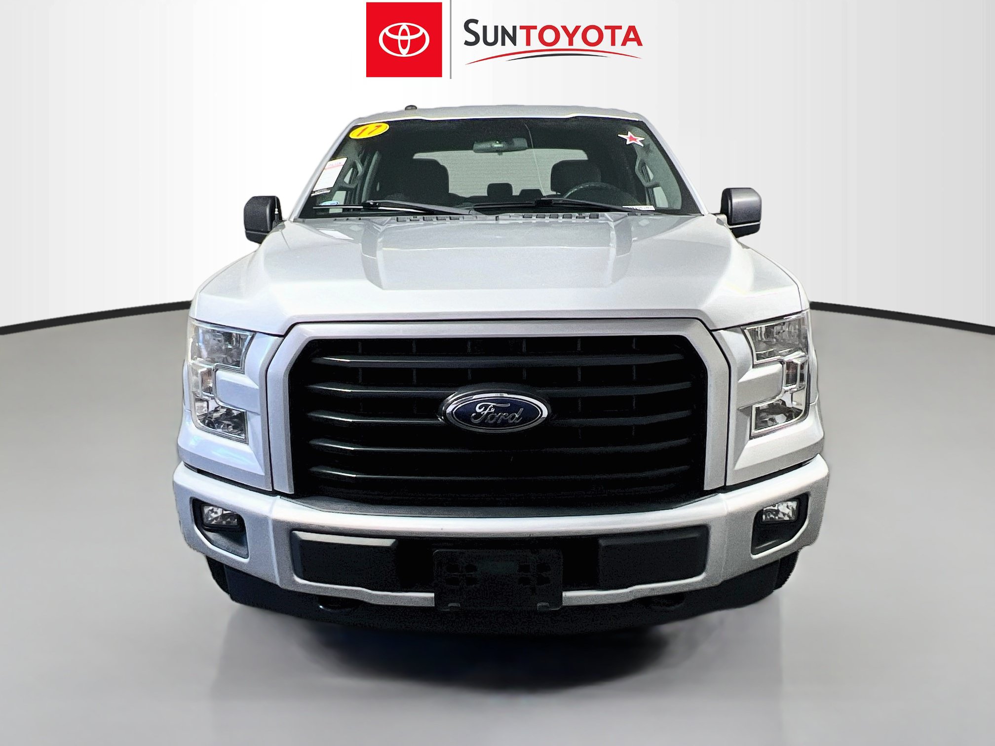 Used 2017 Ford F150 XL w/ Equipment Group 101A Mid AWD/4WD image 10