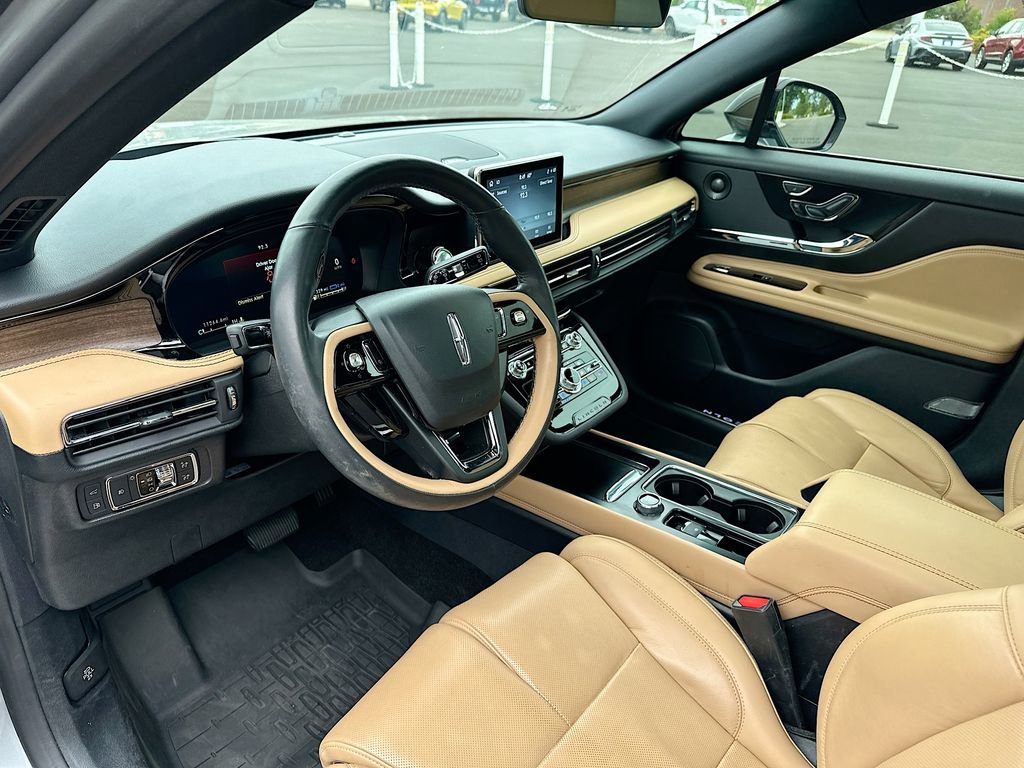 Certified 2022 Lincoln Corsair Grand Touring w/ Elements Technology Bundle AWD/4WD image 10