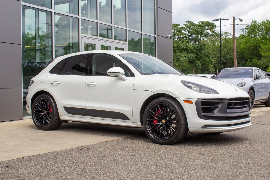 Used 2022 Porsche Macan GTS image 3