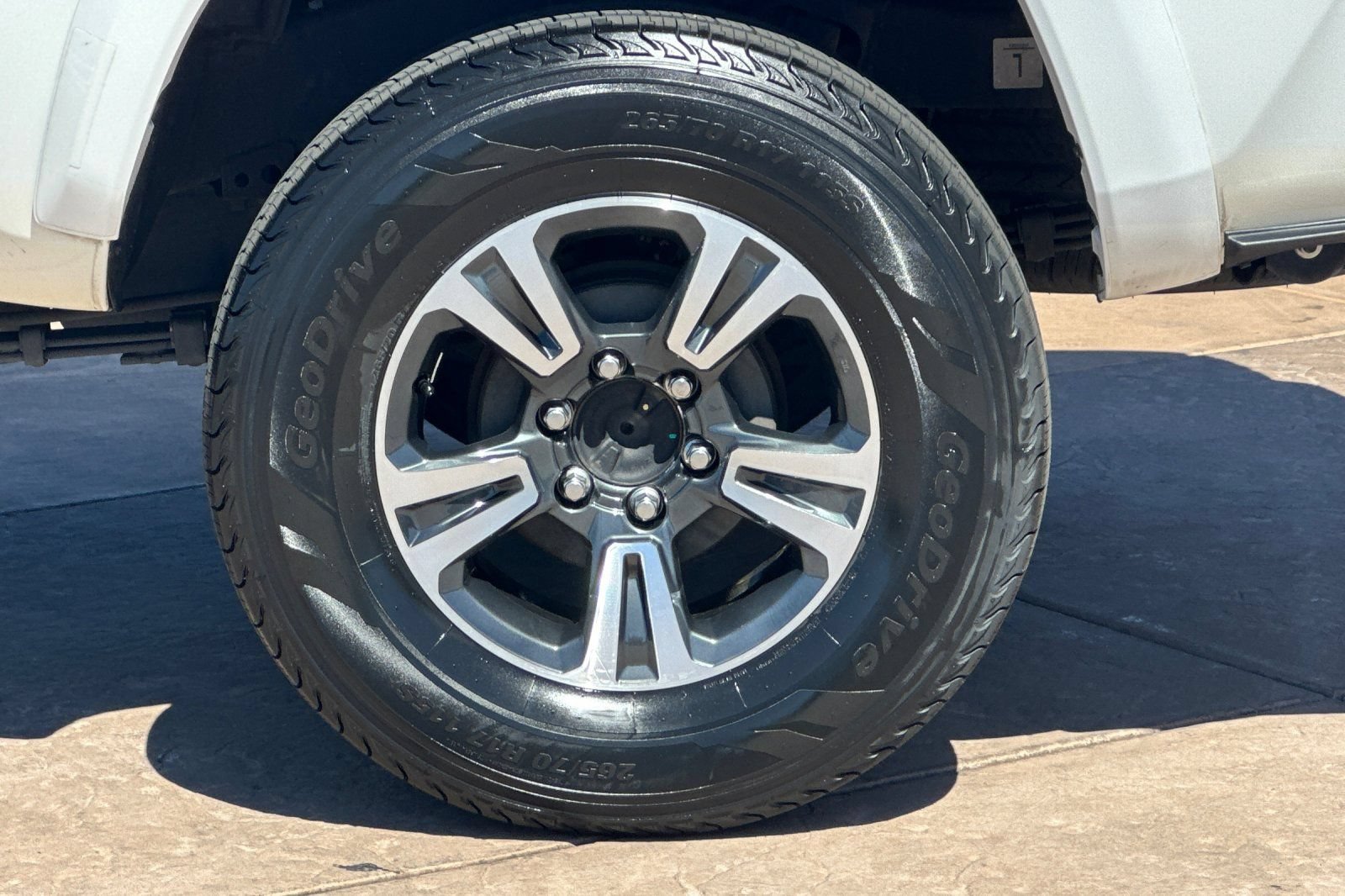 Certified 2016 Toyota Tacoma TRD Sport RWD image 30