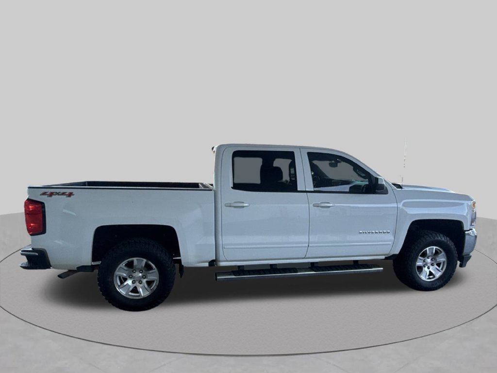 Used 2017 Chevrolet Silverado 1500 LT AWD/4WD image 11
