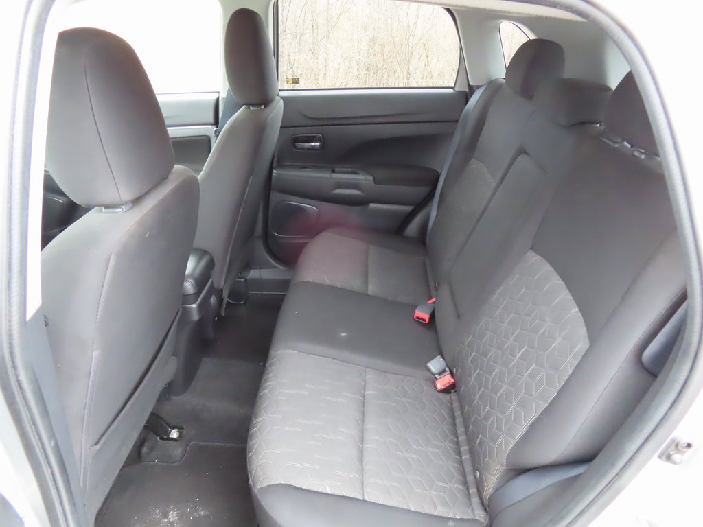 Used 2021 Mitsubishi Outlander Sport ES image 20