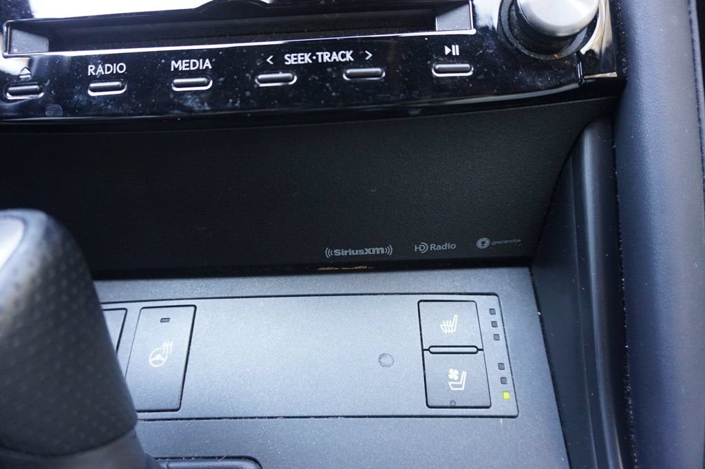 Used 2021 Lexus IS 350 F Sport w/ Navigation Package RWD image 13