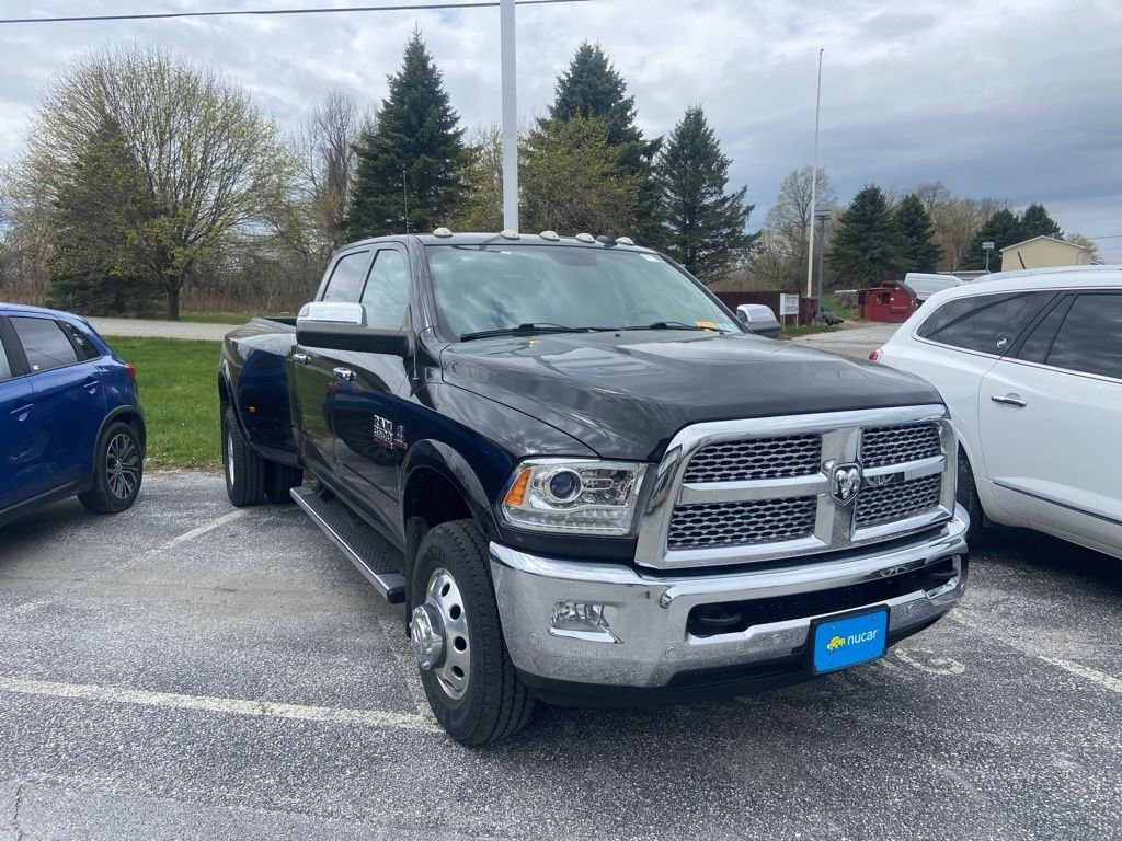 Used 2018 RAM 3500 Laramie AWD/4WD image 1