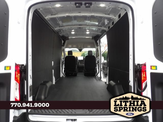 New 2026 Ford Transit 250 148 Medium Roof w/ Load Area Protection Package RWD image 30