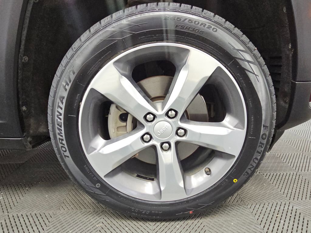 Used 2021 Jeep Grand Cherokee L Limited image 51