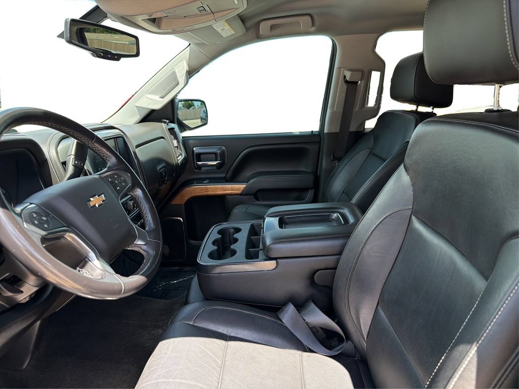 Used 2018 Chevrolet Silverado 1500 LTZ AWD/4WD image 10