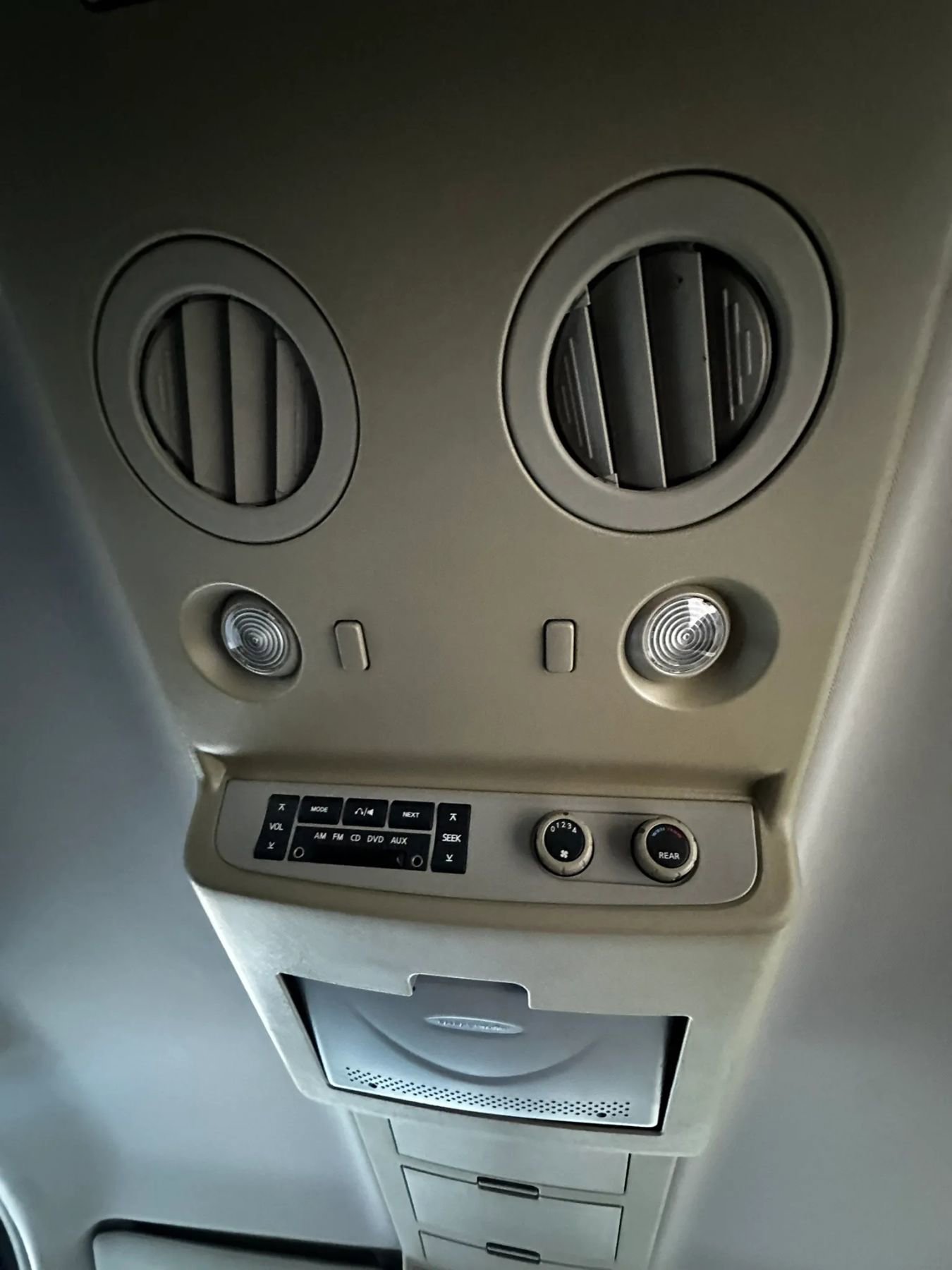 Used 2007 Nissan Armada SE RWD image 35