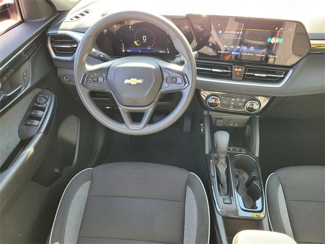 Used 2025 Chevrolet TrailBlazer LT image 14