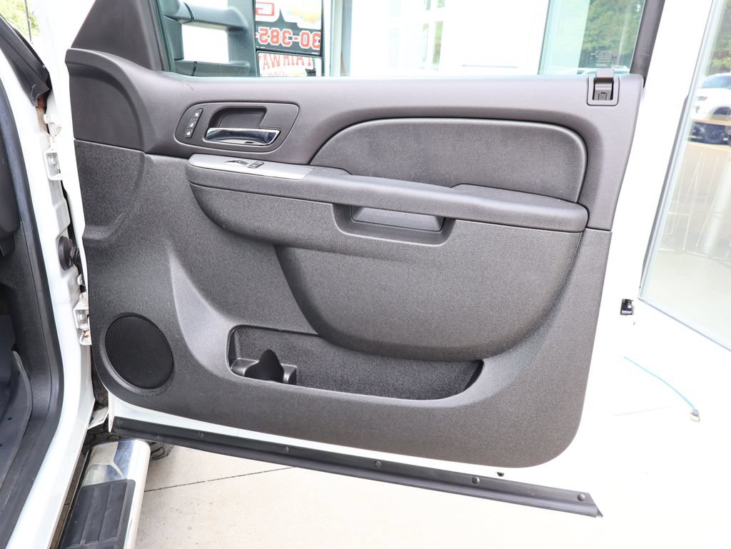 Used 2014 Chevrolet Silverado 2500 LTZ w/ LTZ Plus Package AWD/4WD image 33