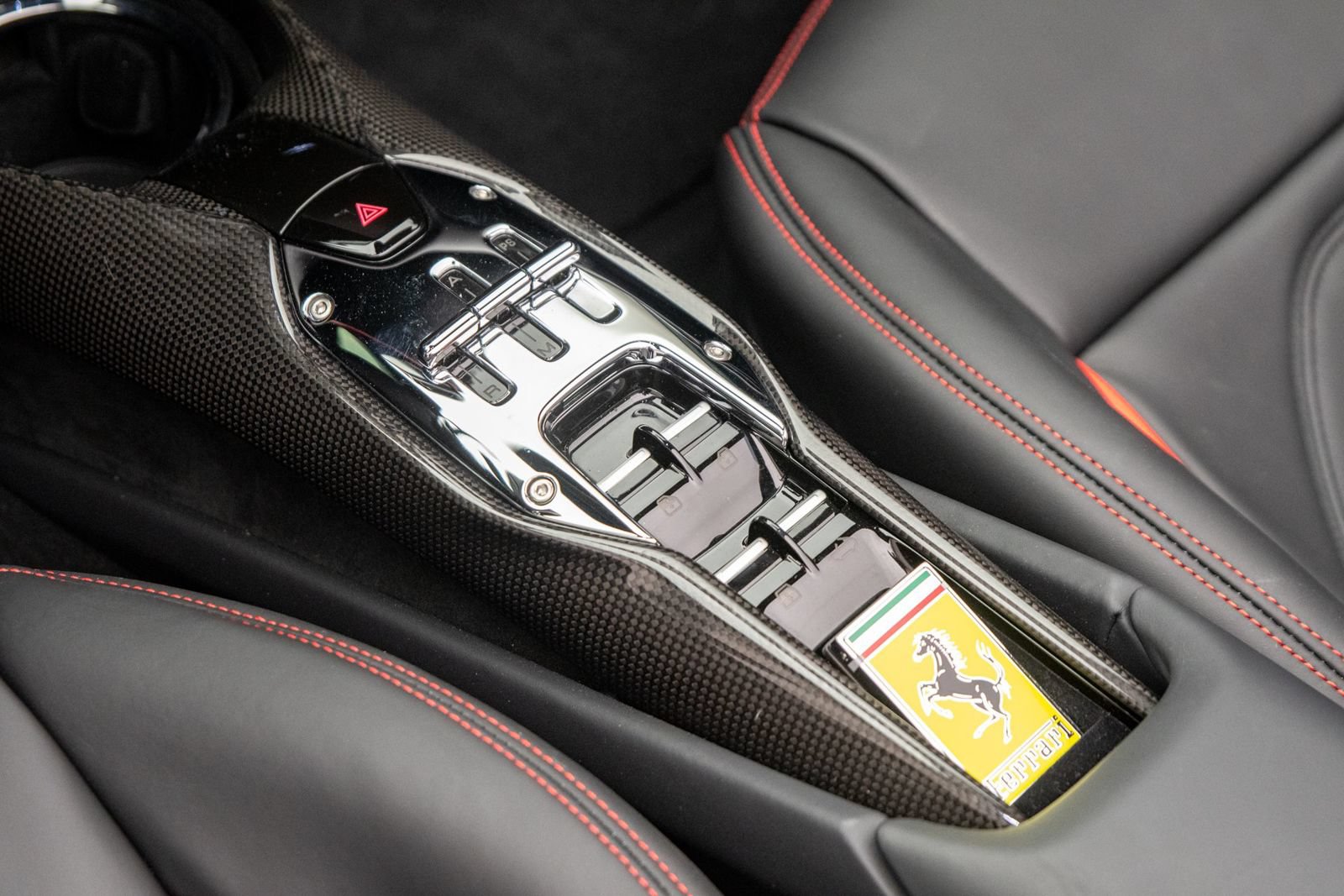 Used 2025 Ferrari 296 GTS RWD image 28