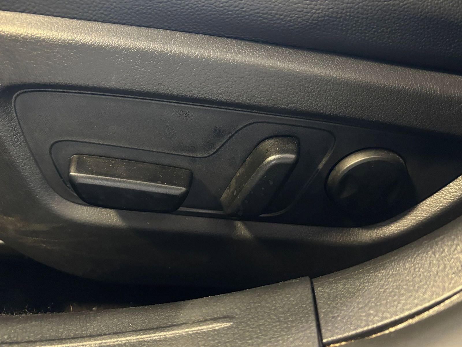 Used 2025 MAZDA CX-50 AWD 2.5 S w/ Preferred Package image 23