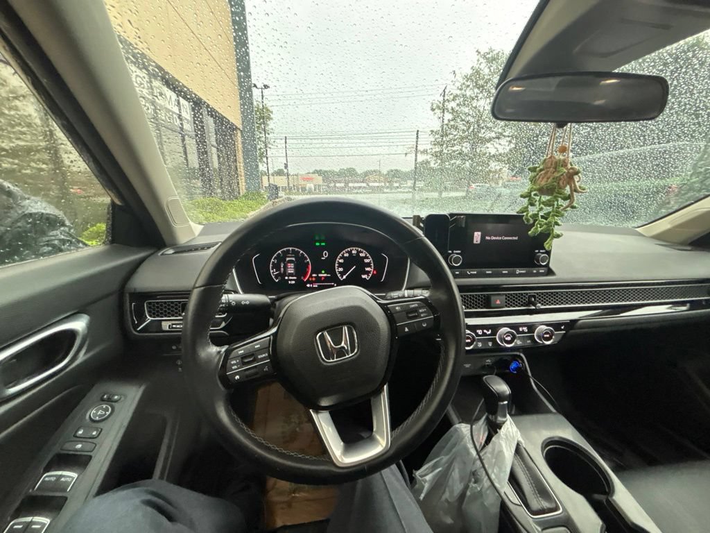 Used 2024 Honda Civic EX-L image 5