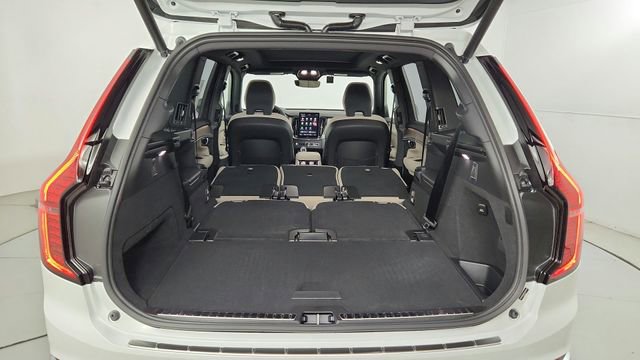 Used 2025 Volvo XC90 B6 Plus w/ Protection Package Premier AWD/4WD image 44