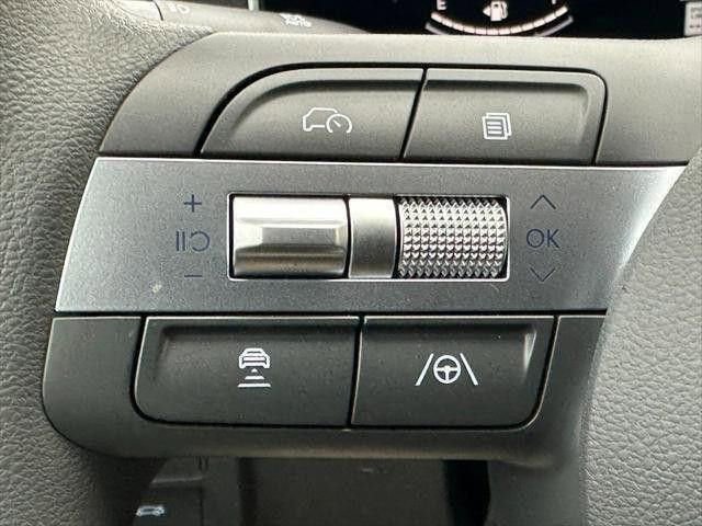 Used 2026 Hyundai Sonata SE FWD image 11