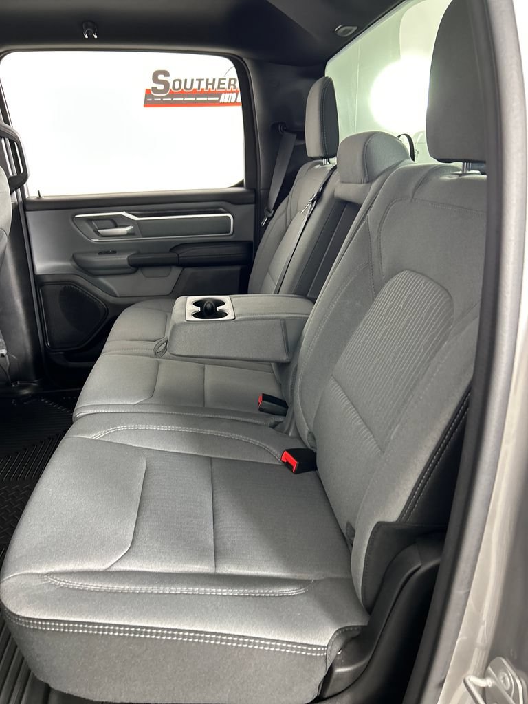 Used 2022 RAM 1500 Big Horn AWD/4WD image 18