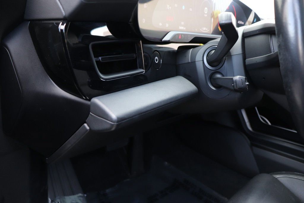 Used 2020 Porsche Taycan 4S image 40