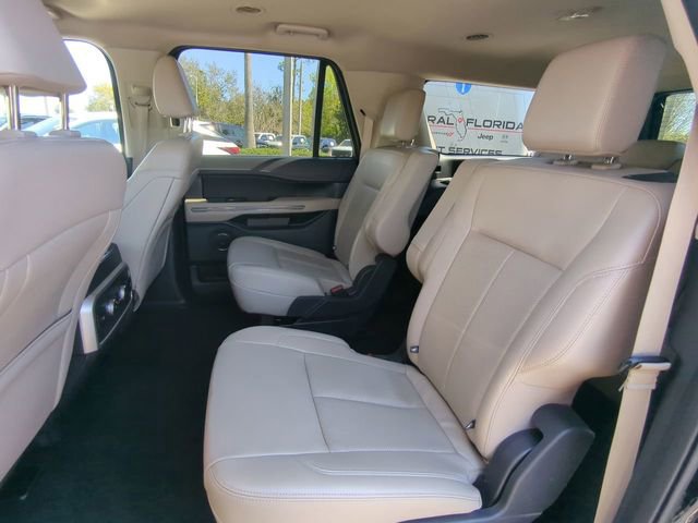 Used 2024 Ford Expedition Max XLT image 17