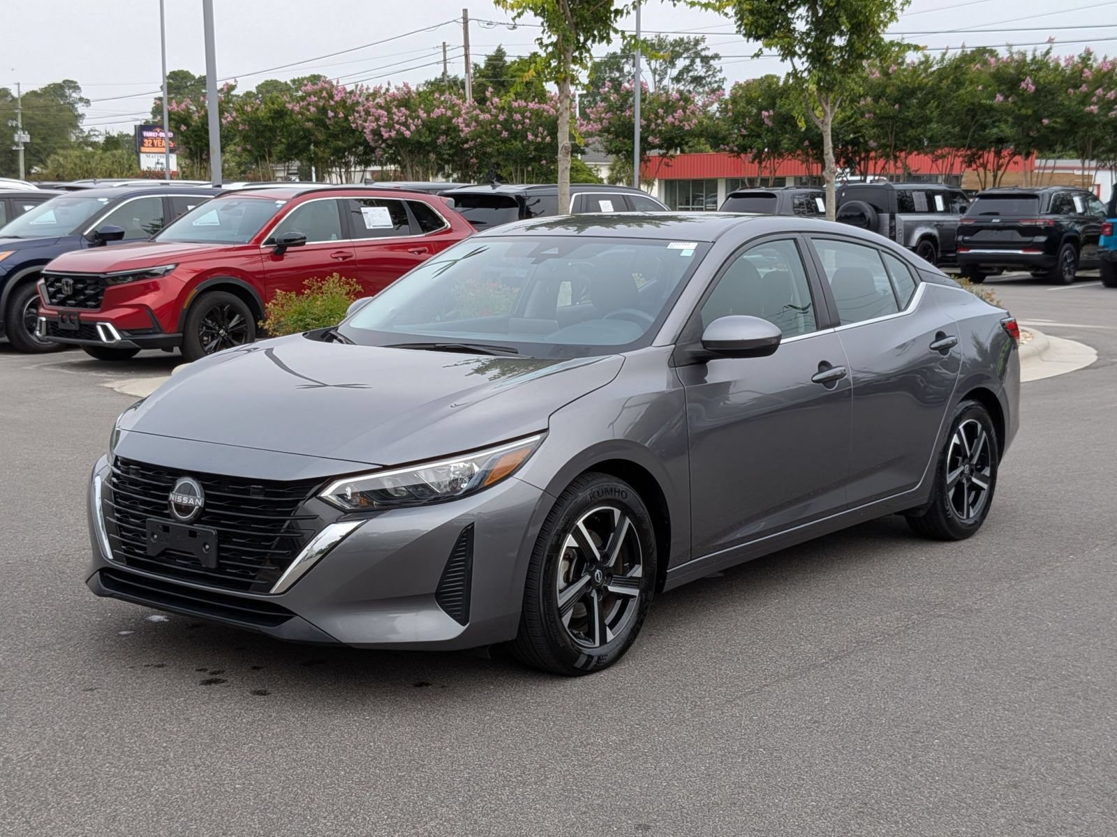 Used 2024 Nissan Sentra SV FWD image 7