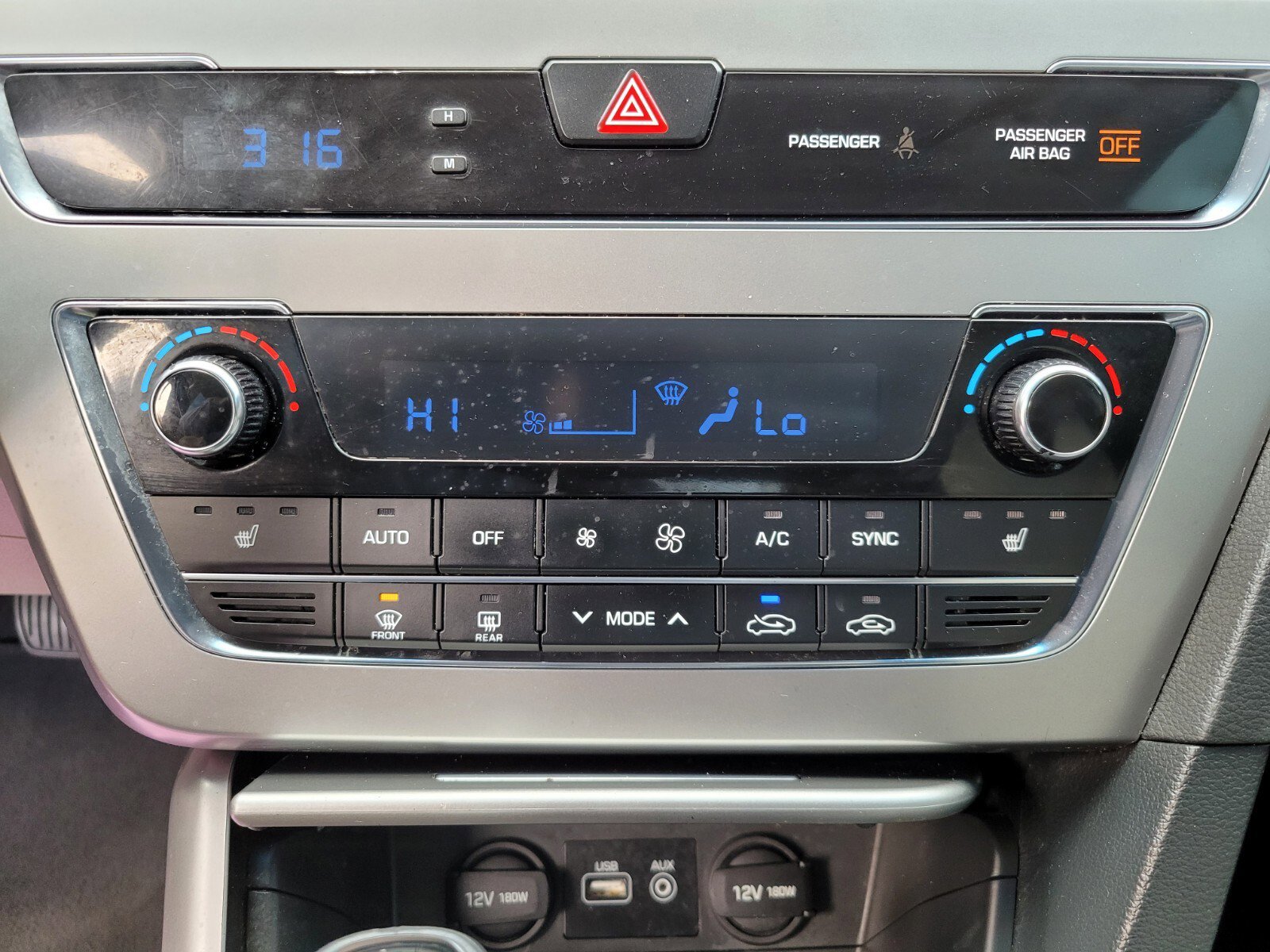 Used 2015 Hyundai Sonata Sport w/ Option Group 03 image 23