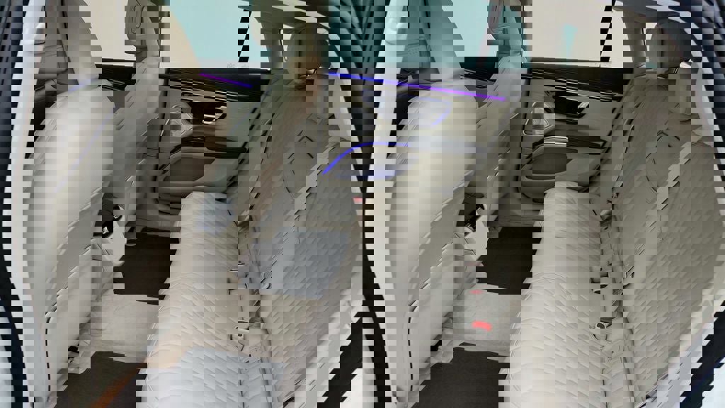 Used 2023 Mercedes-Benz EQS 450+ EQS 450+ Sedan with Active Amb image 21