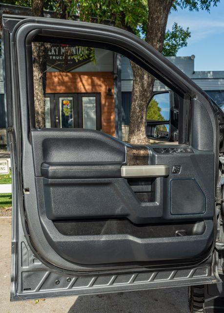 Used 2022 Ford F250 Lariat AWD/4WD image 17
