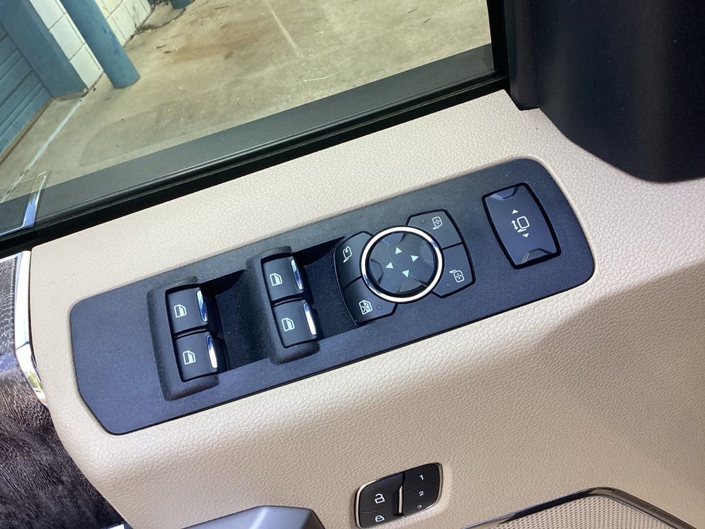 Used 2019 Ford F250 Lariat w/ Lariat Value Package AWD/4WD image 76