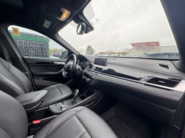 Used 2021 BMW X1 xDrive28i w/ Convenience Package image 9