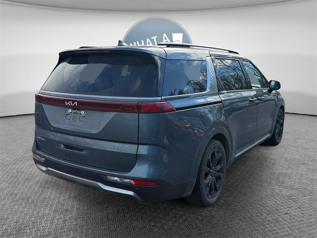 Certified 2023 Kia Carnival SX Prestige image 3