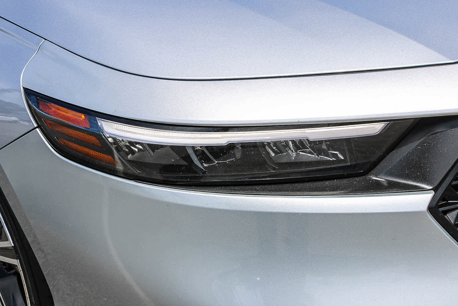 Used 2023 Honda Accord Sport image 4