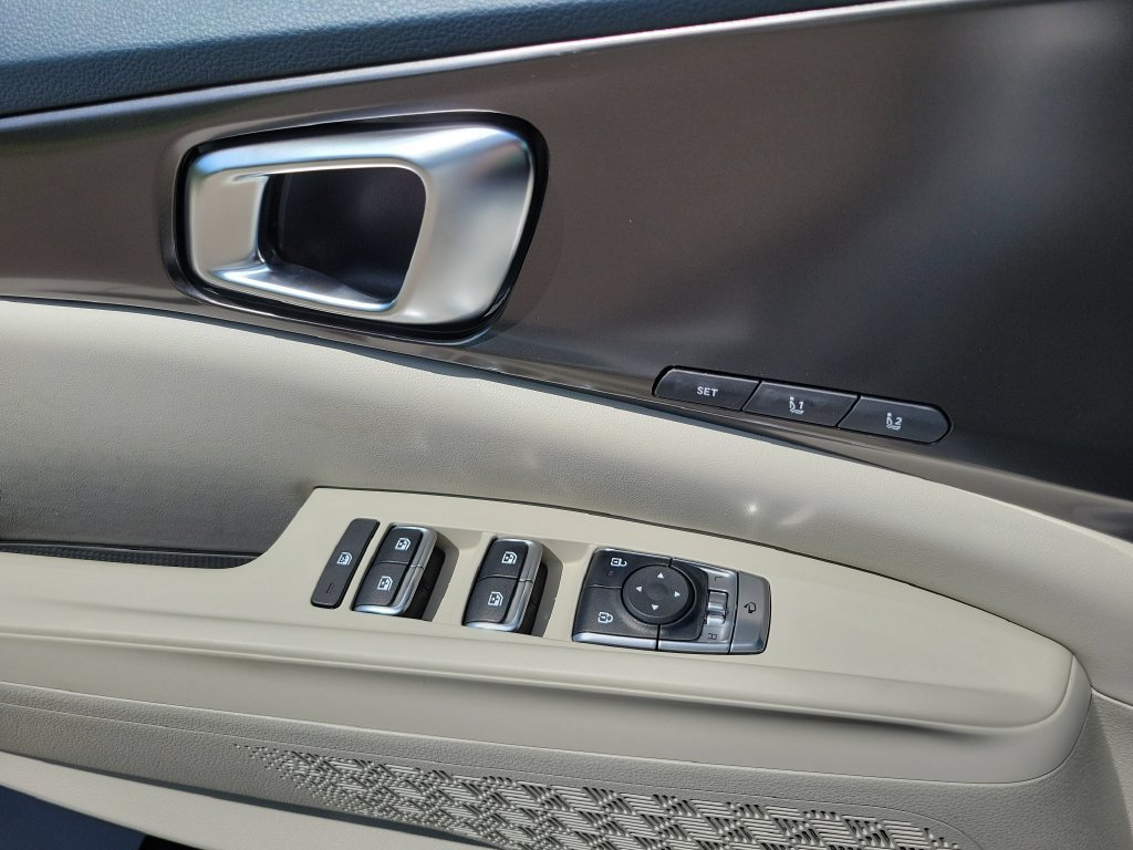New 2027 Kia Carnival SX FWD image 29