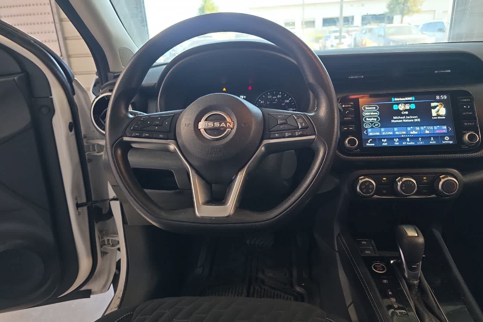 Used 2023 Nissan Kicks SV FWD image 16