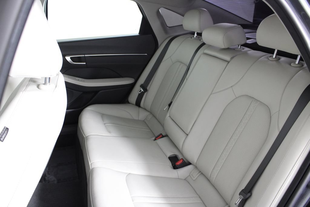 Certified 2023 Hyundai Sonata Limited FWD image 21