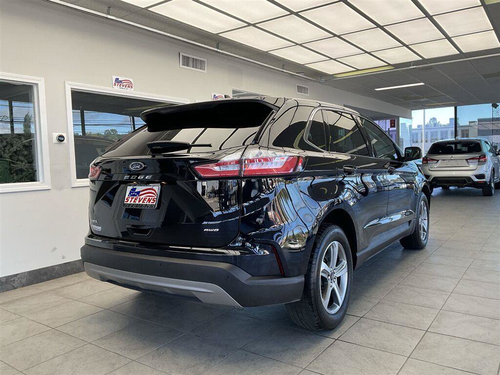 Used 2023 Ford Edge SEL w/ Convenience Package AWD/4WD image 5