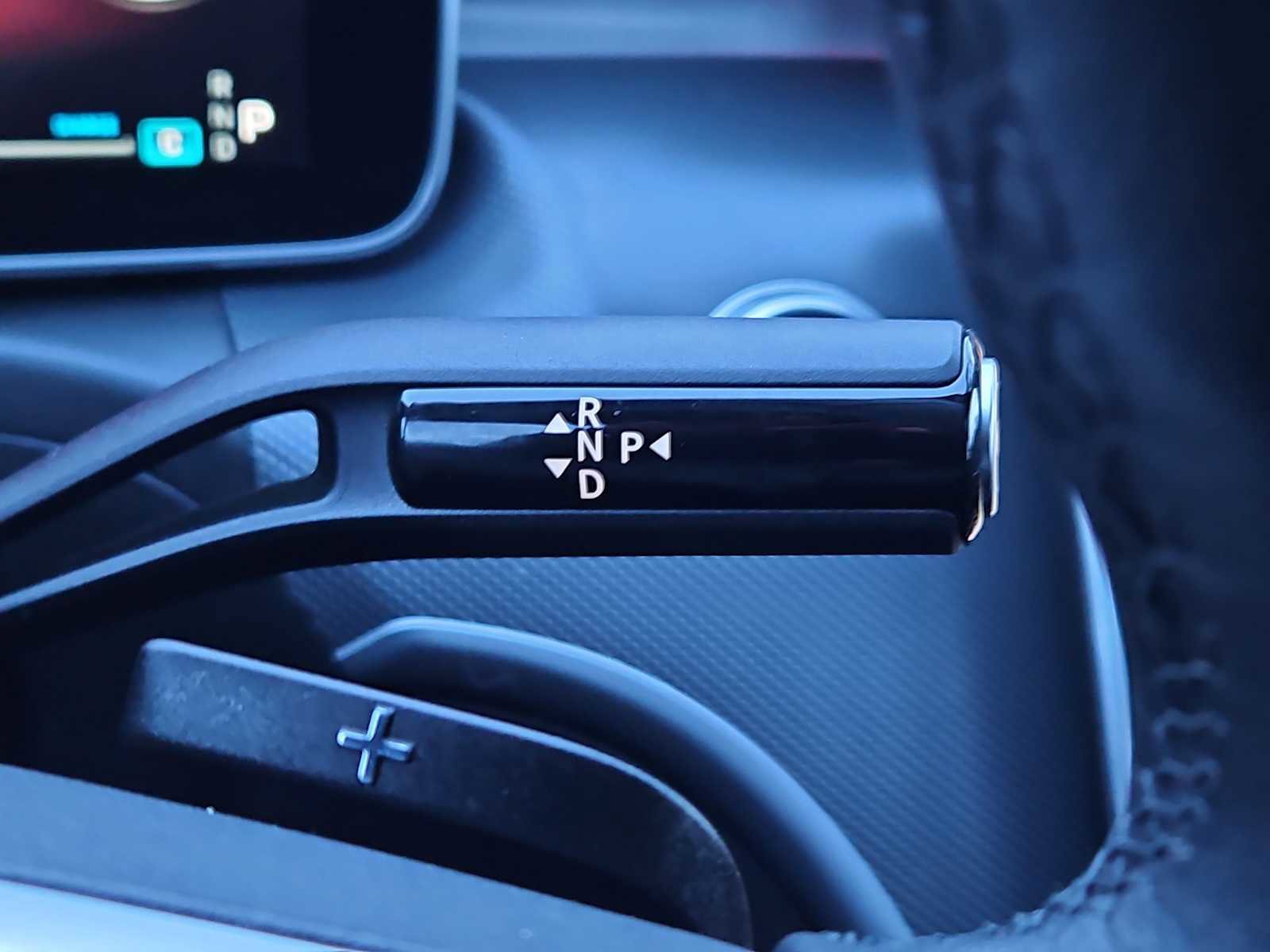 Used 2024 Mercedes-Benz C 300 4MATIC Sedan w/ Exclusive Trim Package image 31