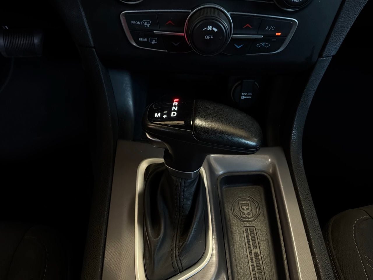 Used 2023 Dodge Charger SXT RWD image 25
