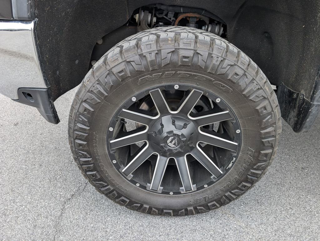 Used 2020 Chevrolet Silverado 2500 LTZ w/ LTZ Convenience Package AWD/4WD image 12